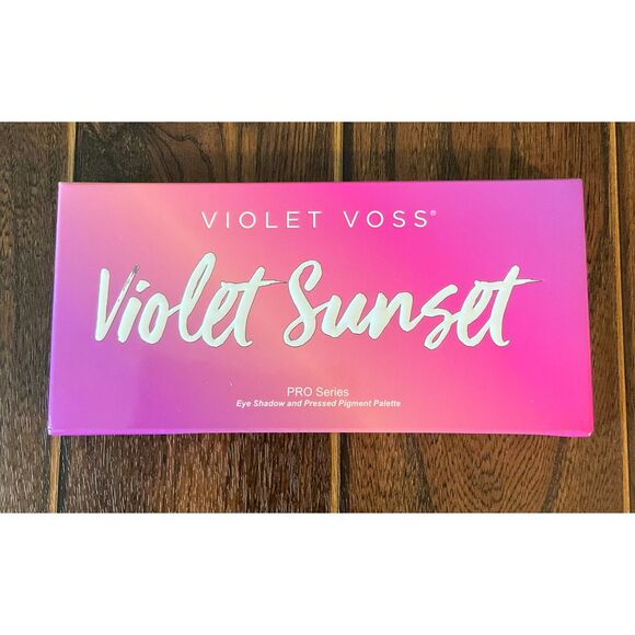 Violet Voss - Violet Sunset - Pro Series Eye Shadow Palette - New! - Picture 2 of 3